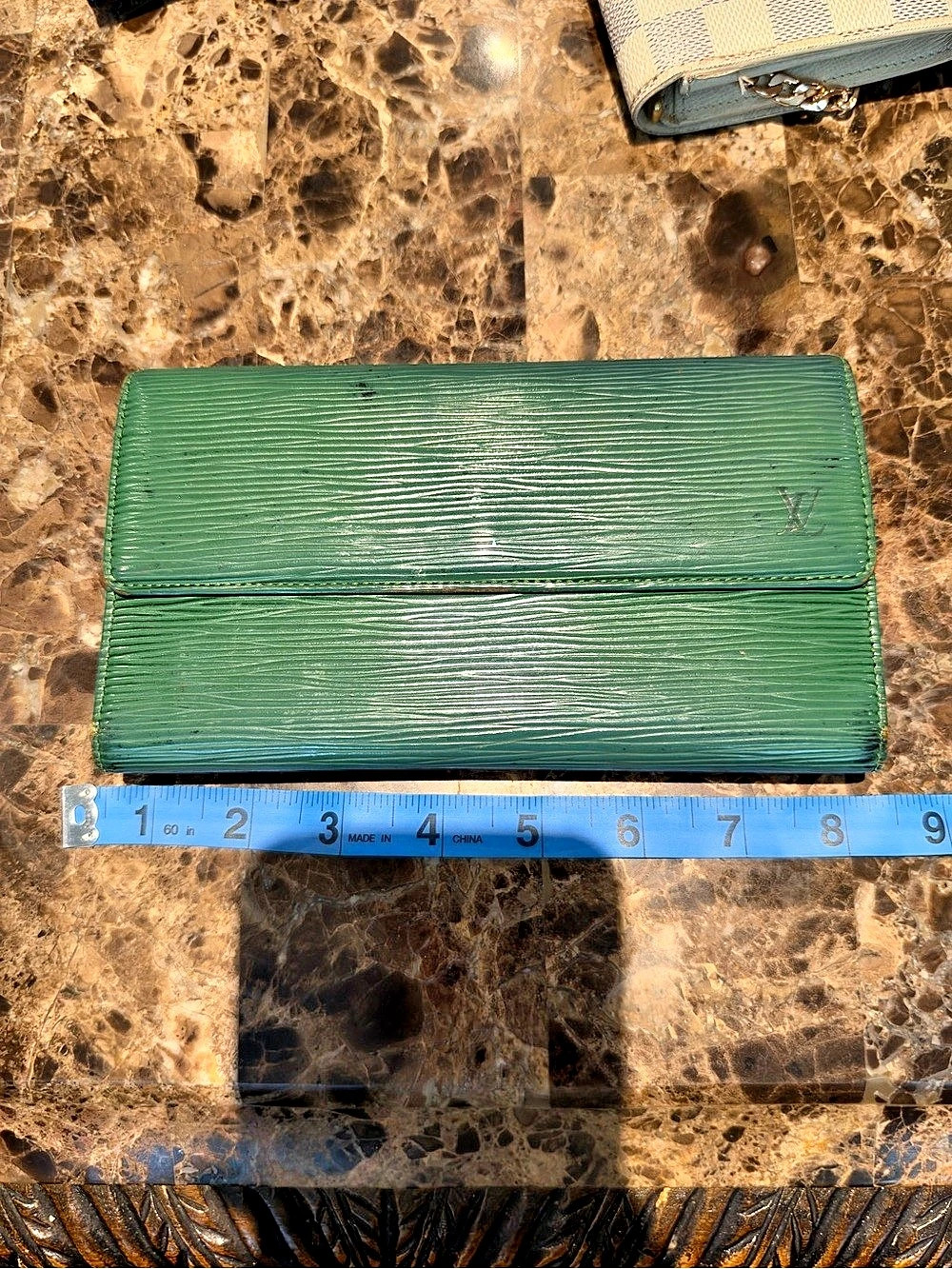 Louis Vuitton Epi Leather International Wallet Green